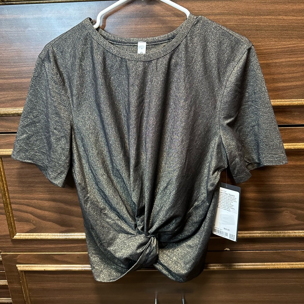 NWT Lululemon Special Edition Crescent Tee *Spark Size 8